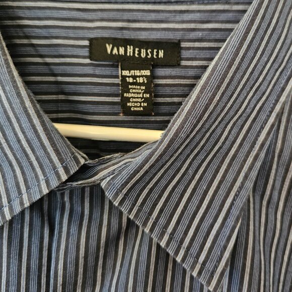 Van Heusen Men's Dress Shirt XXL (18-18 1/2) Long Sleeve Button Down Excellent - Picture 3 of 5